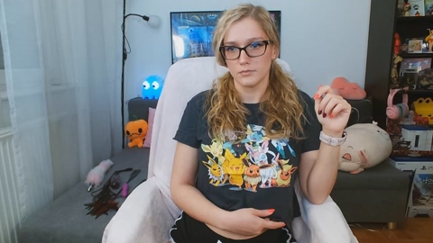 LunaNicole  05-10-2022